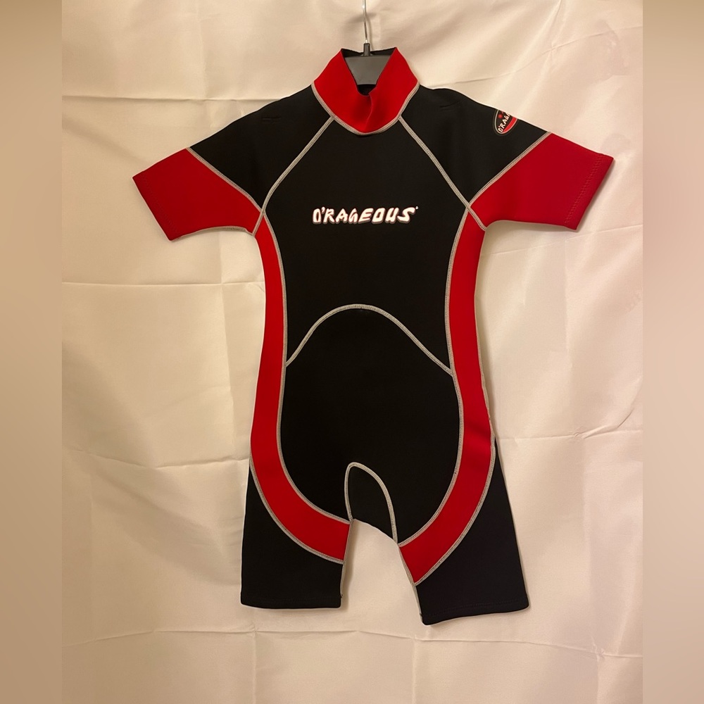🔥O’rageous Kids Shorty Wetsuit- Orageous Large Black/Red